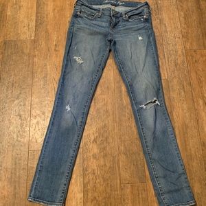 American Eagle skinny jeans